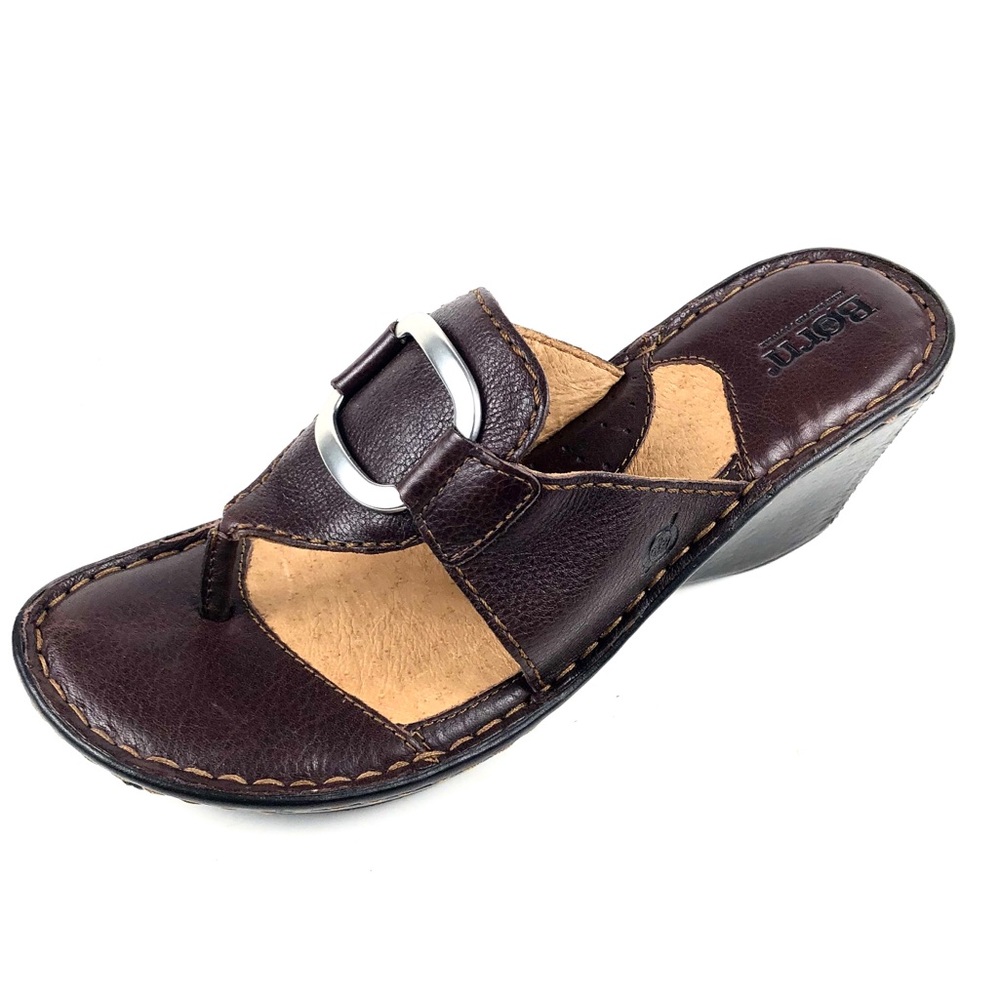 Born Woman’s Brown Leather Thong Wedge Sandal Sz 9